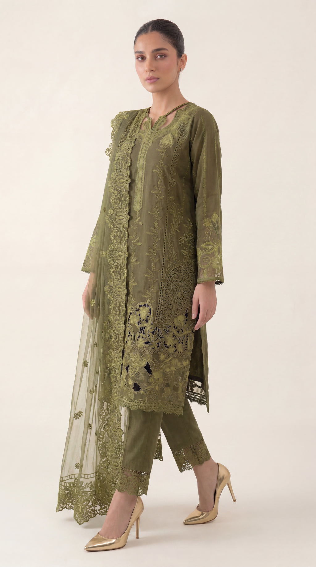 Olive Élan — Luxury Embroidered Lawn 3-Piece