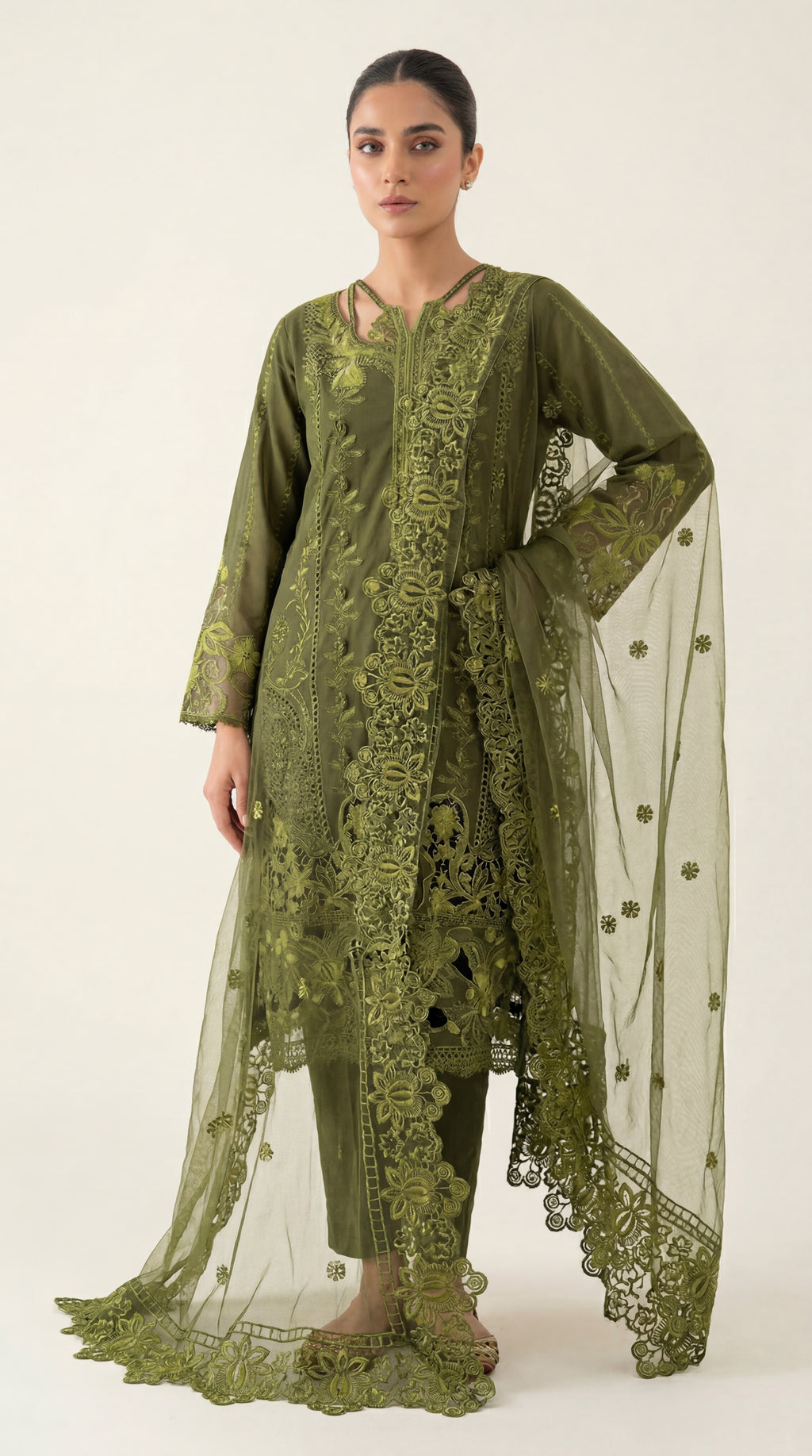 Olive Élan — Luxury Embroidered Lawn 3-Piece